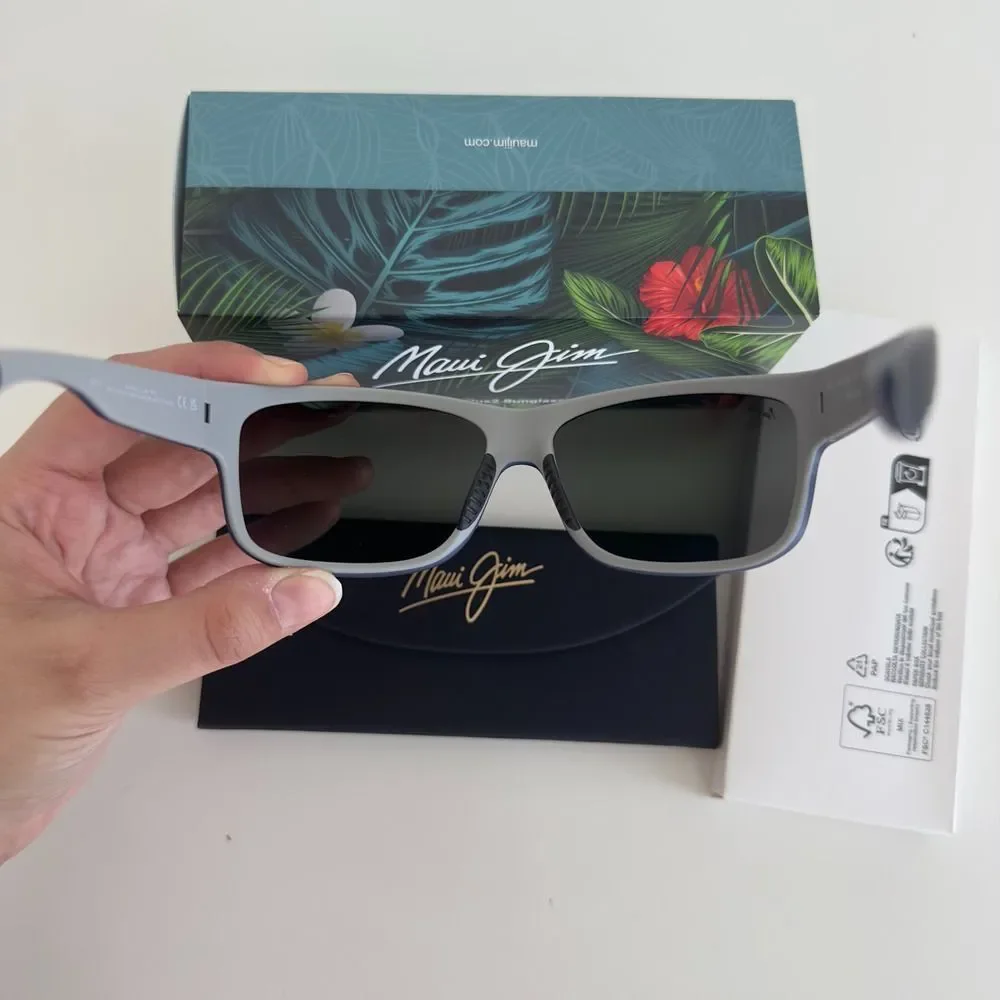 Maui Jim Southern Cross Sunglasses Black Gray Polarized MJ0815S-001 Made n Italy